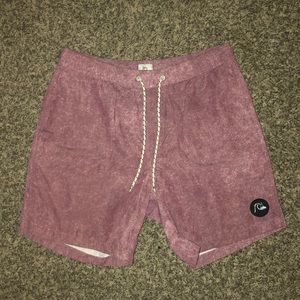 Men’s quicksilver board shorts
